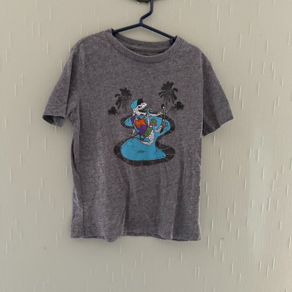 Boys Old Navy T-shirt in great condition.